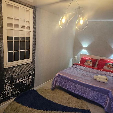 Амстердам Apartment Kremenchuk Exterior photo